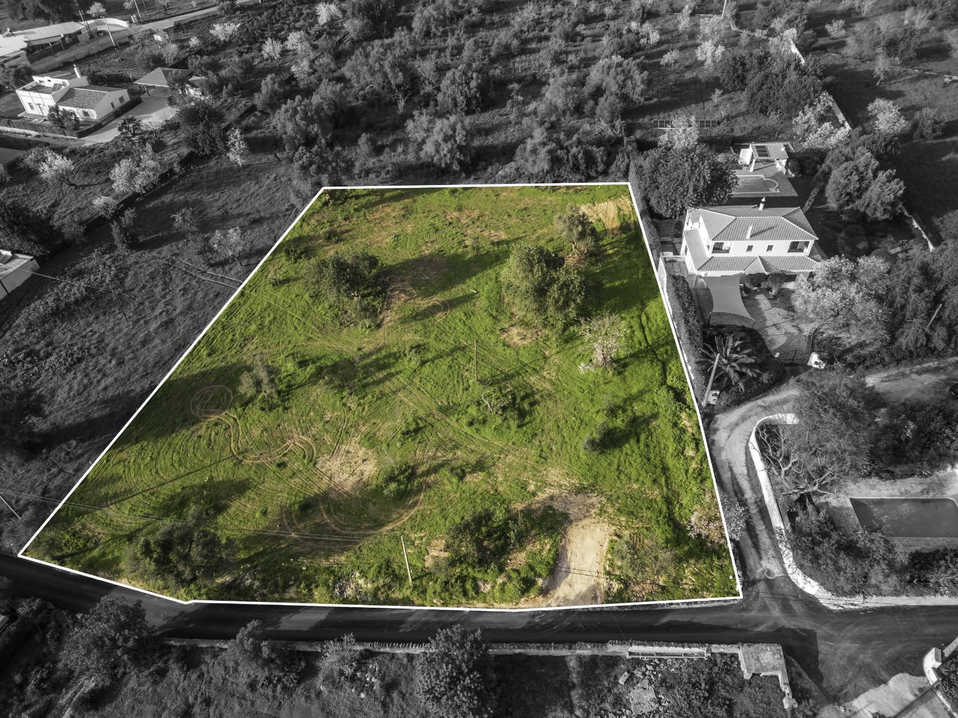 BOLIQUEIME - Lote de terreno para construção