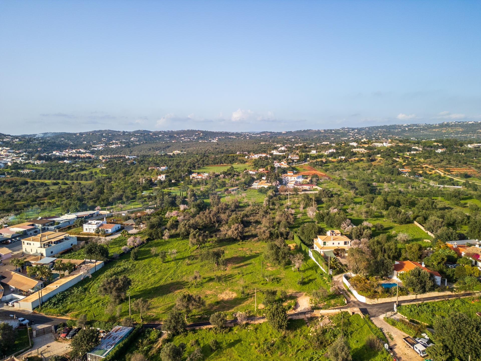 BOLIQUEIME - Lote de terreno para construção