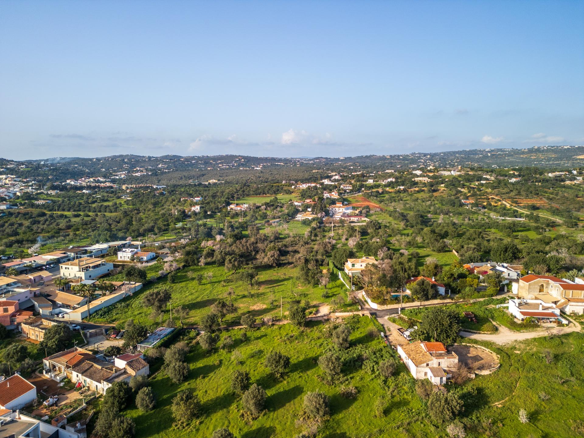 BOLIQUEIME - Lote de terreno para construção