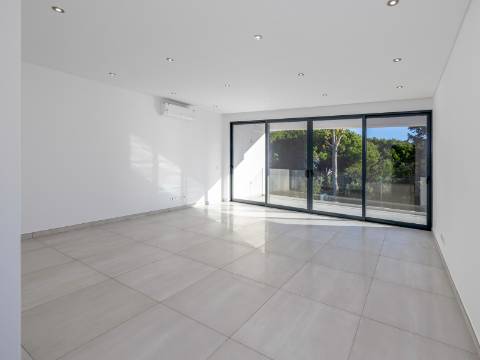 VALE DO LOBO - Moradia contemporânea com 5 suites e vista mar
