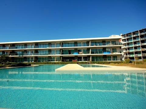 Vilamoura - T2 de Luxo, perto do Golfe e da Praia