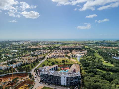Vilamoura - T2 de Luxo, perto do Golfe e da Praia
