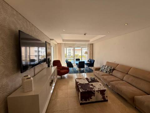 Vilamoura - Apartamento T2 de Luxo no Hilton Cascatas