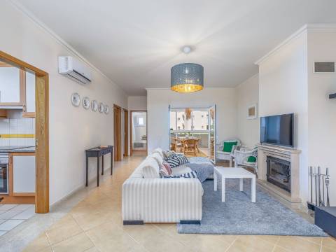 VILAMOURA - Apartamento T2 em condomínio privado com piscina