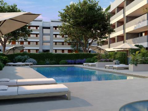 Lagos - Apartamento T1+1 em empreendimento com piscina, a 5 minutos da praia
