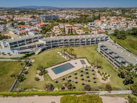 ALBUFEIRA - Apartamento T1 com VISTA MAR