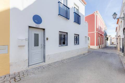 Lagos - Guest House com 8 Quartos em Pleno Centro Histórico