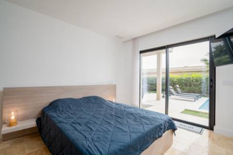Faro - Moradia Térrea T3 de Luxo com Piscina Privada | Junto à Ria Formosa
