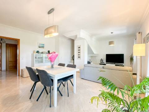 Almancil, Loulé - Apartamento de 4 Quartos à Venda
