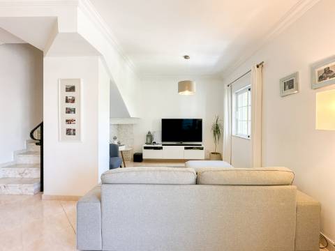 Almancil, Loulé - Apartamento de 4 Quartos à Venda