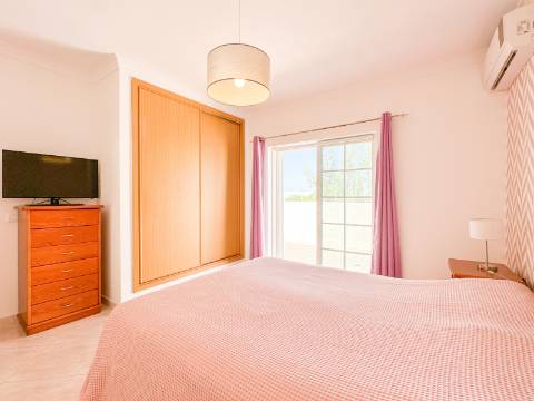 Almancil, Loulé - Apartamento de 4 Quartos à Venda