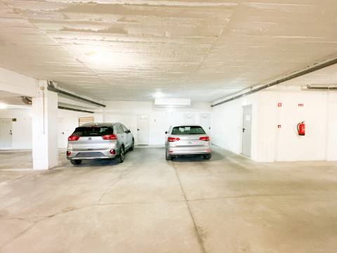 Almancil, Loulé - Apartamento de 4 Quartos à Venda