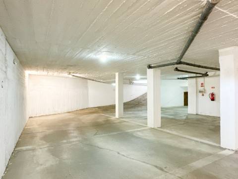 Almancil, Loulé - Apartamento de 4 Quartos à Venda