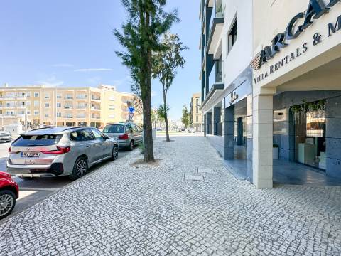 Almancil, Loulé - Apartamento de 4 Quartos à Venda