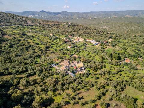 LOULÉ - Moradia T3 Contemporânea com Piscina perto da Quinta da Ombria Golf Resort