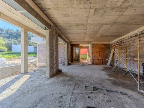 LOULÉ - Moradia T3 Contemporânea com Piscina perto da Quinta da Ombria Golf Resort