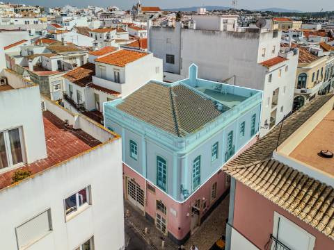 Lagos - Charmoso Apartamento T3 com terraço privado em pleno centro da cidade