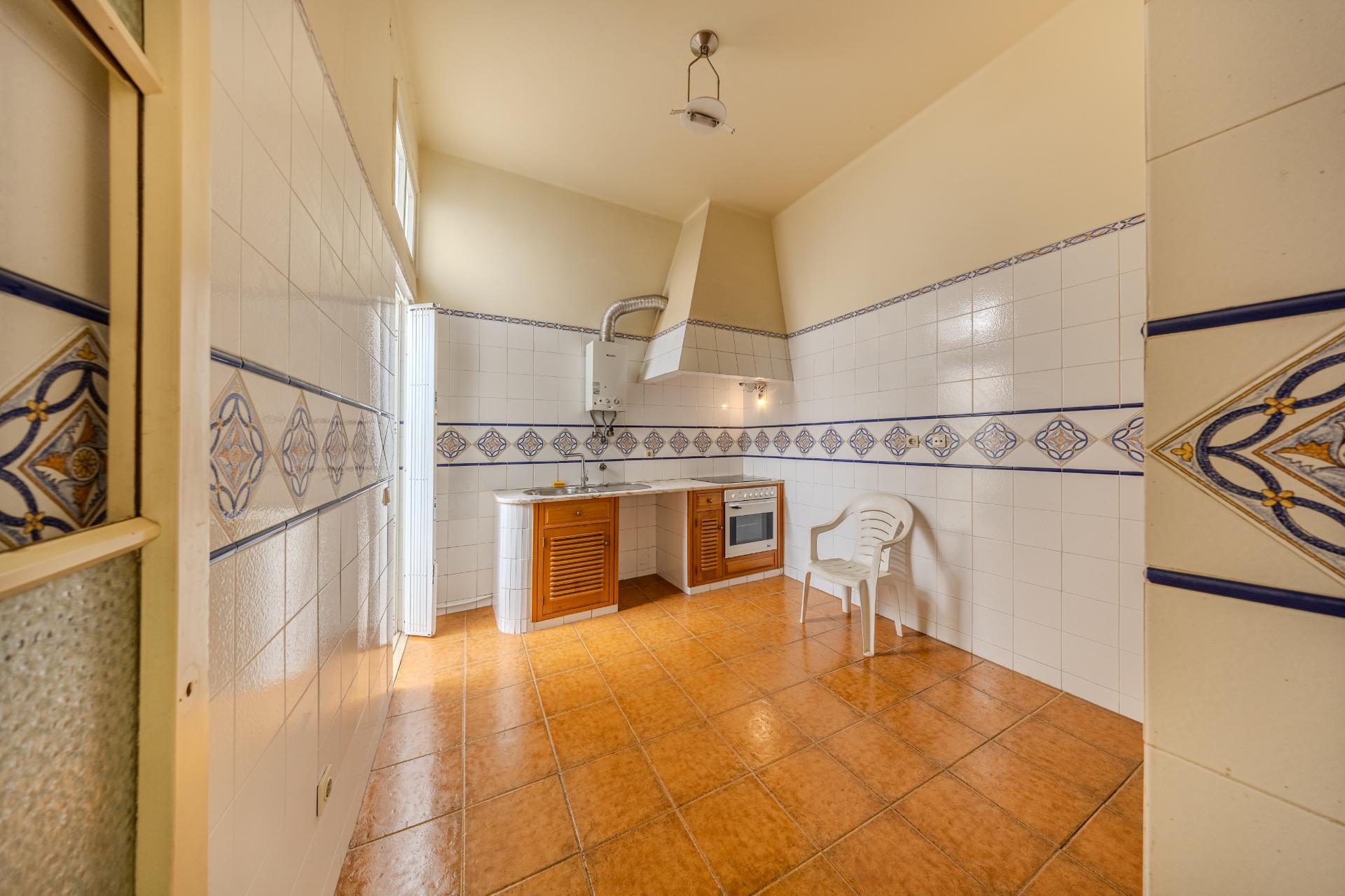 Lagos - Charmoso Apartamento T3 com terraço privado em pleno centro da cidade
