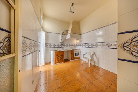 Lagos - Charmoso Apartamento T3 com terraço privado em pleno centro da cidade
