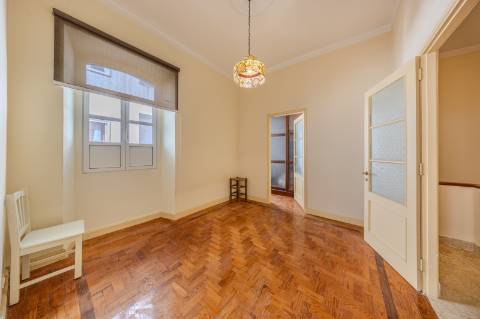 Lagos - Charmoso Apartamento T3 com terraço privado em pleno centro da cidade