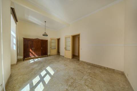 Lagos - Charmoso Apartamento T3 com terraço privado em pleno centro da cidade