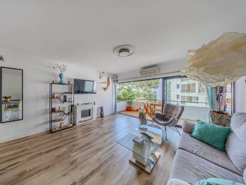 Vilamoura - Fantástico apartamento T3 em condomínio com piscina