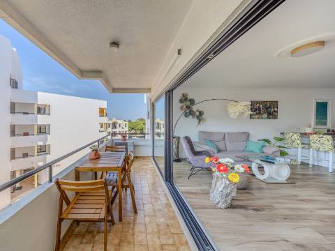 Vilamoura - Fantástico apartamento T3 em condomínio com piscina