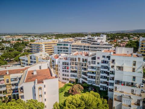 Vilamoura - Fantástico apartamento T3 em condomínio com piscina