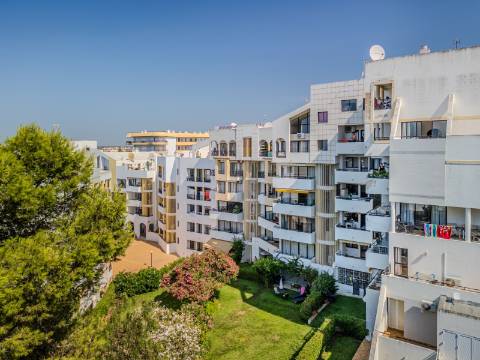 Vilamoura - Fantástico apartamento T3 em condomínio com piscina