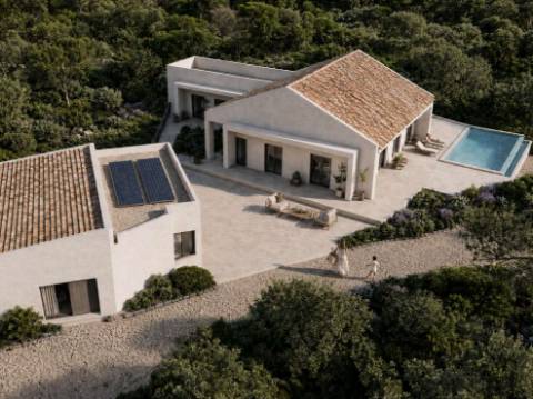 Moradia T6 com Dois Fogos - Excelente Oportunidade de Investimento próximo da Quinta do Lago