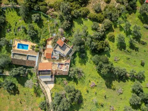 LOULÉ - Terreno urbano para construção de uma moradia até 450 m²