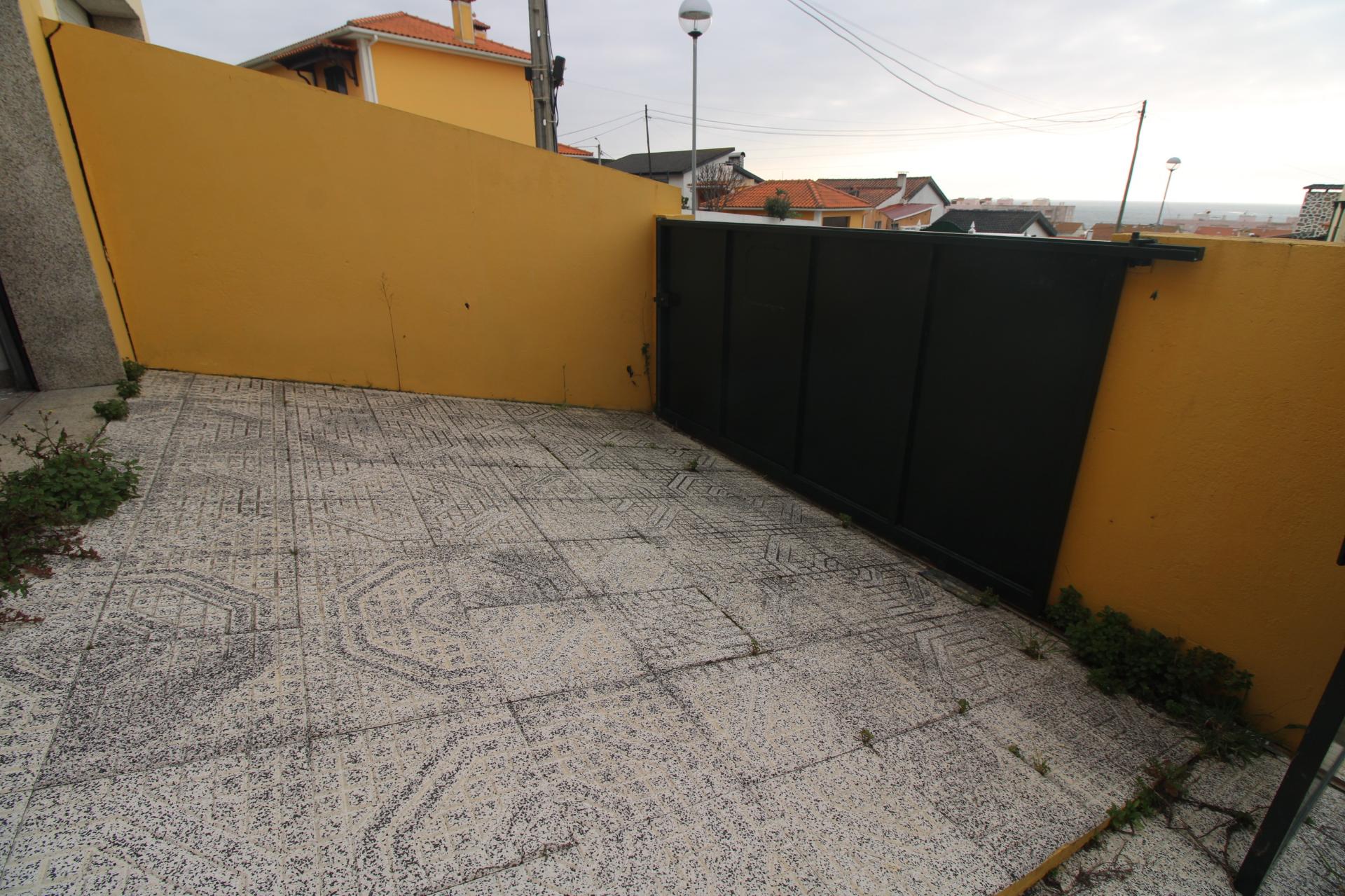 MORADIA