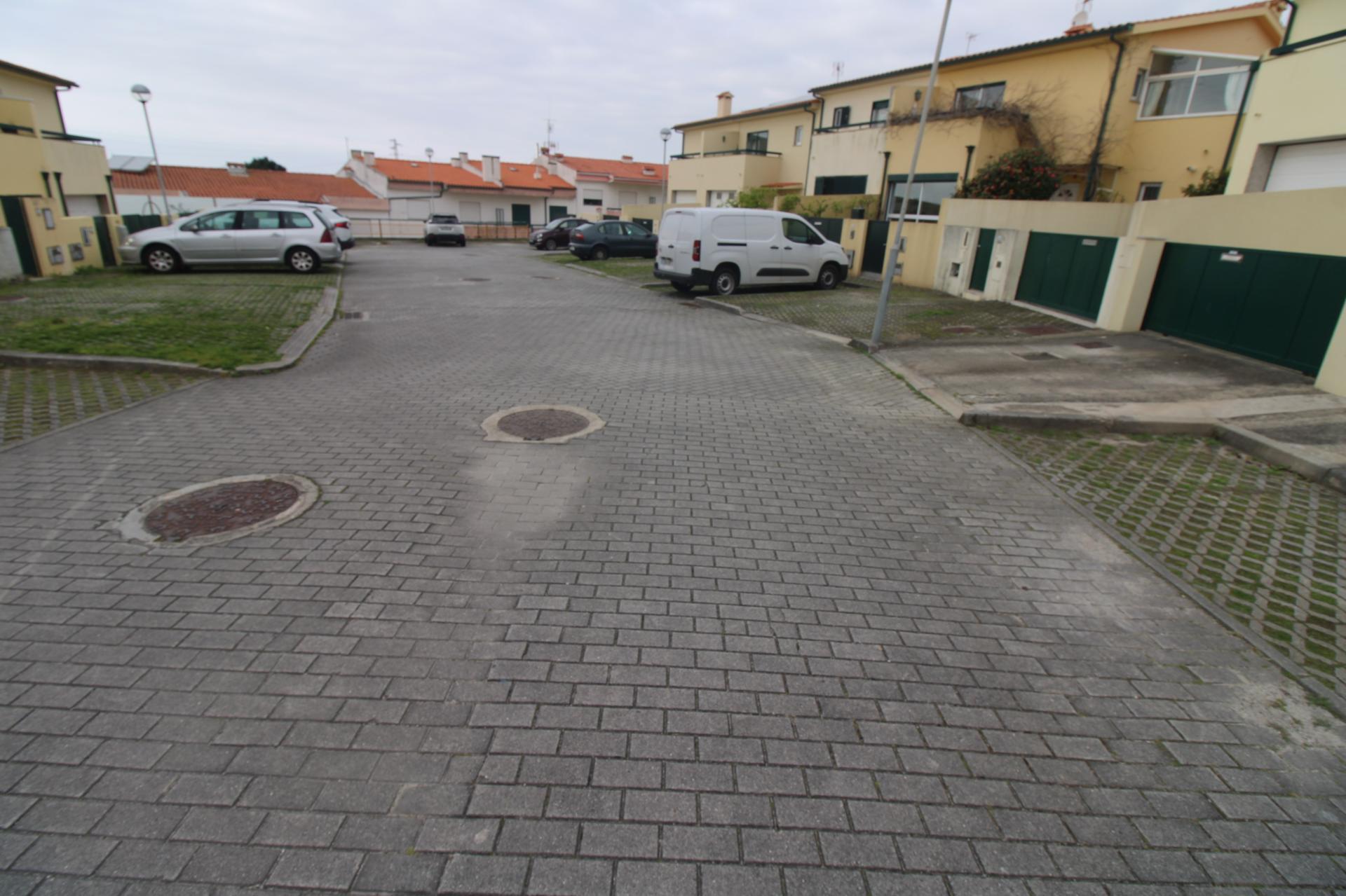 MORADIA