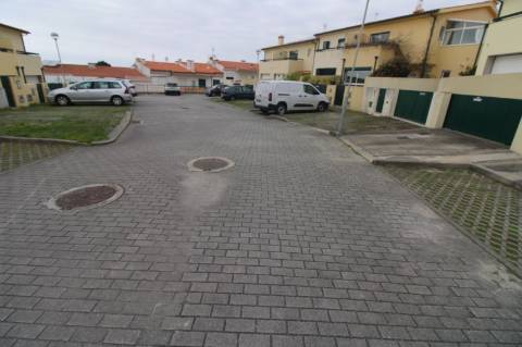MORADIA