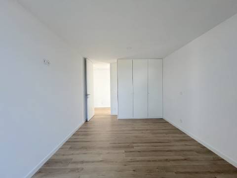 Apartamento T4 | Conforto e Lazer a um Passo da Praia | Espinho