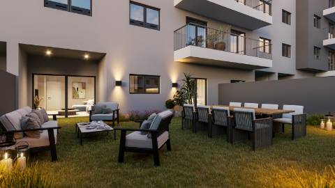 Apartamento T1+1 | Terraço | Montijo