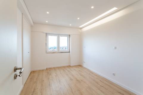 Apartamento T3 | Vista Frontal Rio Tejo | São João do Tojal