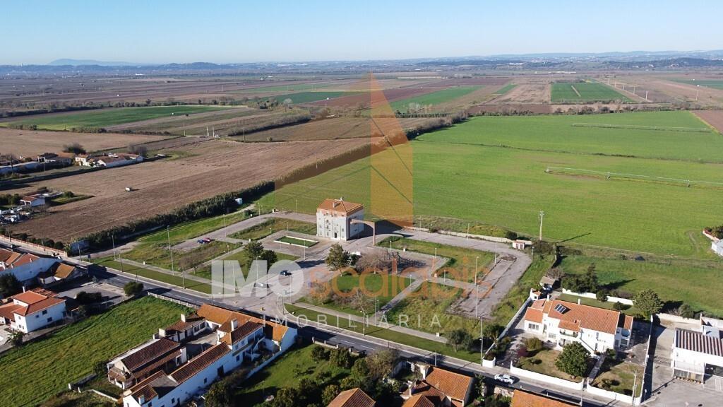 LOTES TERRENO URBANO PARA CONSTRUÇÃO EDIFICIOS – (Lotes 5 e 14)