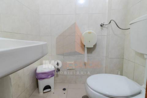 Loja com 167 m² para comércio – Santarém