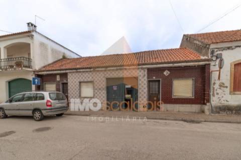 E se pudesse criar a sua casa de sonho no centro de Almeirim?