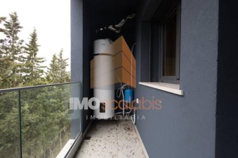 Apartamento T2 com vista rio – 3.º andar com elevador