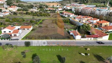 Lote de Terreno para construção 5.360m² em Santarém