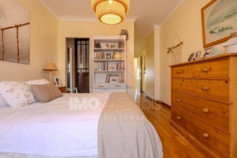 Apartamento T4 em localização priviligiada em Santarém