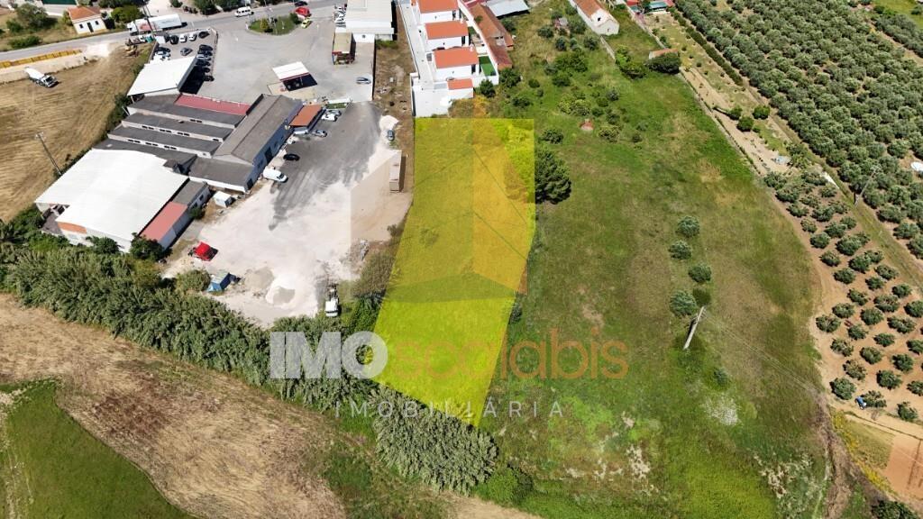 Terreno Urbano com Viabilidade de Construção em Tremês