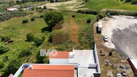 Terreno Urbano com Viabilidade de Construção em Tremês