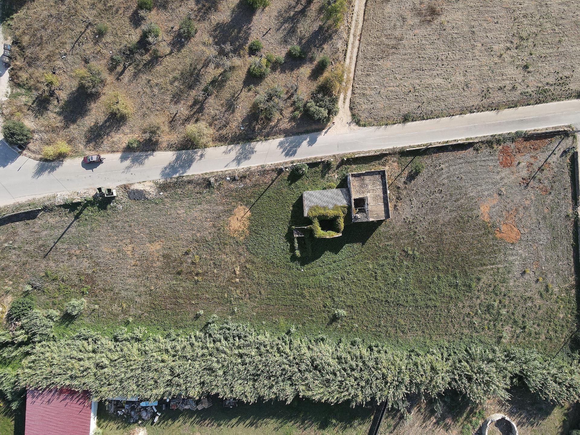 Ruína T2 com Terreno em Moncarapacho - Olhão