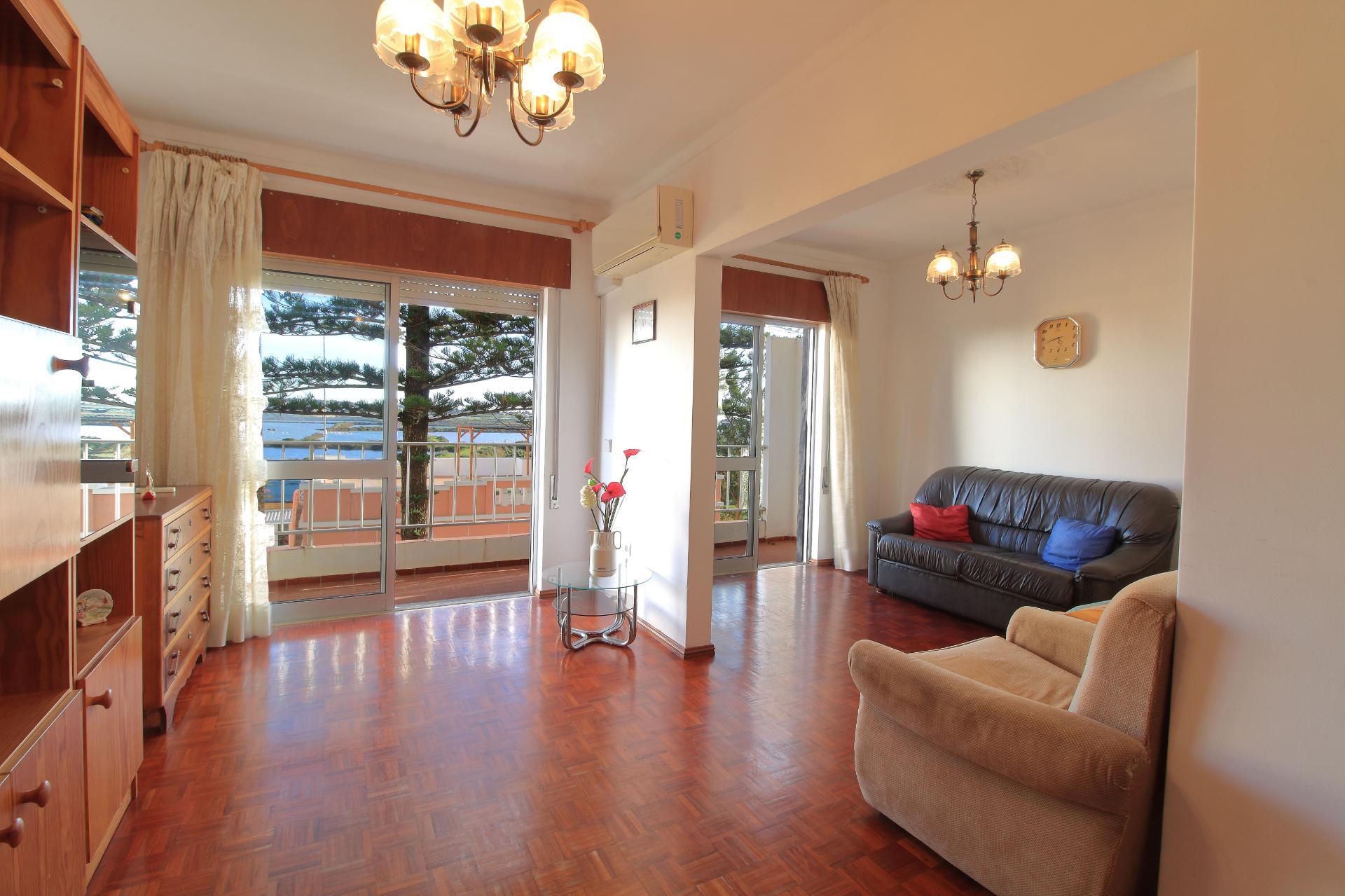 Apartamento T2 com Vista Mar em Fuzeta