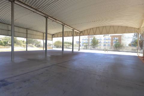 Armazém em Olhão