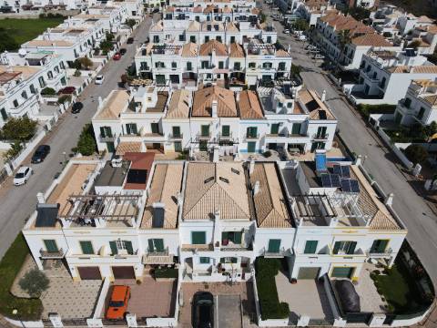 Moradia T2 com Quintal em Mato Santo Espírito - Tavira