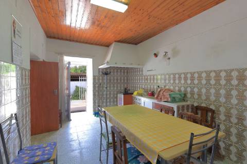 Moradia T2 + 2 para renovar em Arroio - Luz de Tavira